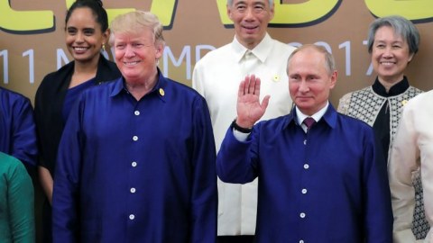 Trampla Putinin görüşü baş tutmadı