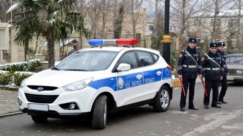 Yol polisi daha &ccedil;ox cərimə ilə daha &ccedil;ox &ldquo;bonus&rdquo; qazanır