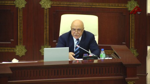 Valeh Ələsgərov: &ldquo;H&ouml;kumət b&uuml;dcəyə g&ouml;rə məsuliyyət daşıyır&rdquo;   &nbsp;