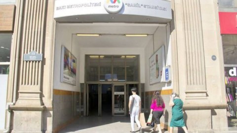 Metronun &ldquo;Sahil&rdquo; stansiyası S&Ouml;K&Uuml;L&Uuml;R?