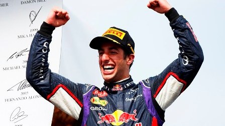 Formula 1 pilotu: “Bakıdakı yarış yolu dünyada ən ecazkar yolardan biridir