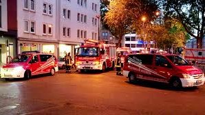 Almaniyada &ccedil;oxmərtəbəli yaşayış binası yandı