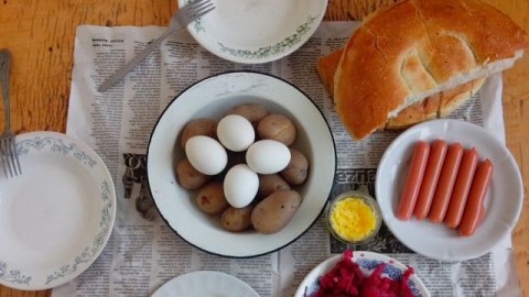 Tələbələrin ən çox yedikləri: makaron, kartof-yumurta soyutması, “qreçka” - “Ət ala bilmirik”