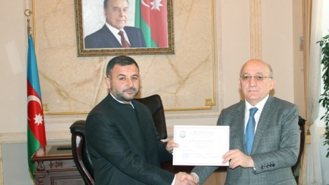 Cocuq Mərcanlı məscidinin dini icması rəsmən qeydə alındı   