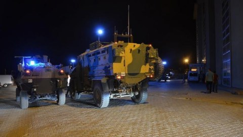 T&uuml;rkiyədə terror&ccedil;ularla əlaqədə ş&uuml;bhəli bilinənlər tutuldu