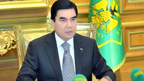 Türkmənistan prezidenti 4 naziri vəzifəsindən azad edib