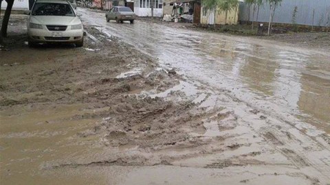 Azərbaycanda 10 min km yolun asfalt örtüyü yoxdur - RƏSMİ   
