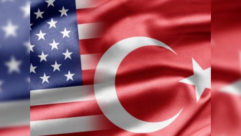 Türkiyə ABŞ vətəndaşlarına viza verilməsini bərpa etdi