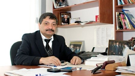 Azərbaycanlıların qidalanması tənqid edildi: “Qarğa qaz yerişi yerimək istədi, öz yerişini itirdi”   