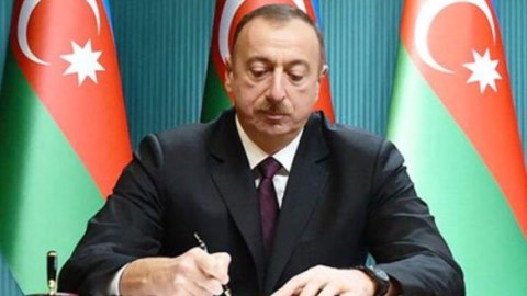 Dəniz və Mülki Aviasiya agentlikləri bir nazirliyə tabe edildi