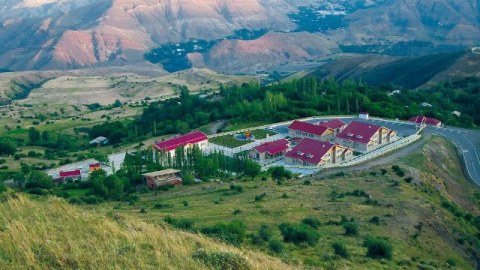 Azərbaycanda əhalisi ən &ccedil;ox və ən az olan rayon və şəhərlərin adları - SİYAHI