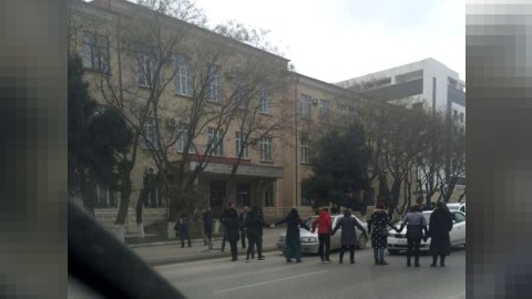 Köçkünlər yolu bağladılar - “Dövlətqaçqınkom” izahat verdi - FOTO   