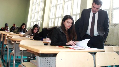 Universitetlərdə qış imtanahları yarıya çatdı - Hansı ali məktəbdə narazlıq BÖYÜKDÜR...   