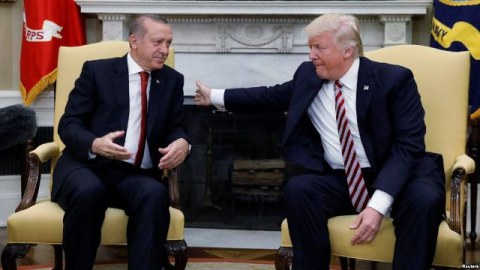 Tramp Ərdoğana göz YUMUR - Eks-səfir Türkiyə-ABŞ gərginliyinin 5 səbəbini AÇIQLADI 