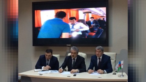 “Azərişıq” sənədsiz evlərlə bağlı komitə ilə danışıq aparır