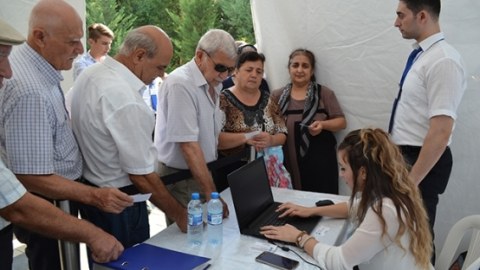 İcbari tibbi sığortanın b&uuml;t&uuml;n &ouml;lkədə tətbiqinə nə mane olur...  &nbsp;