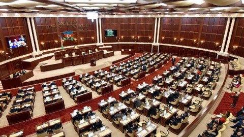 Milli Məclisinin yaz sessiyasının ilk iclası başladı   &nbsp;