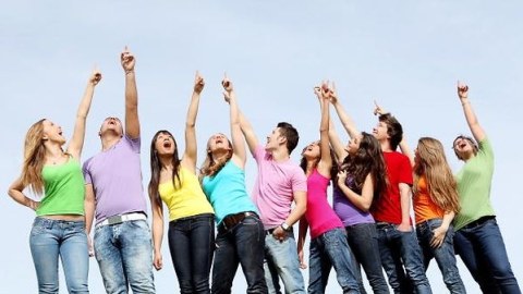 Gənclər təşkilatları Gənclər gününə necə hazırlaşıb…
