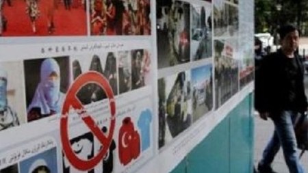 &Ccedil;ində m&uuml;səlmanları həbs d&uuml;şərgələrinə doldururlar