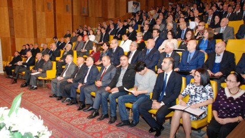 Həmkarlar İttifaqları Konfederasiyasının qurultayı başladı   