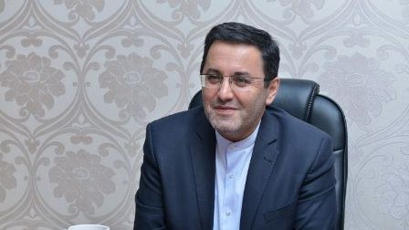 İran səfiri Tehranla Bakının arasını vurmaq istəyənlərə mesaj verdi