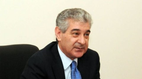 Əli Əhmədov səlahiyyətli nümayəndə təyin edildi