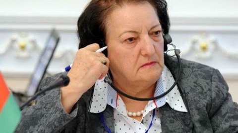 Ombudsmanla bağlı qanun dəyişdirilir   