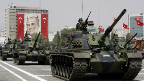T&uuml;rkiyə ordusu Afrini m&uuml;hasirəyə alır