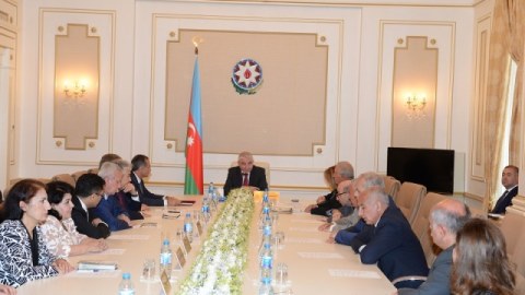 Daha 2 nəfərin prezidentliyə namizədliyinin irəli sürüldüyü təsdiqləndi - ADLAR