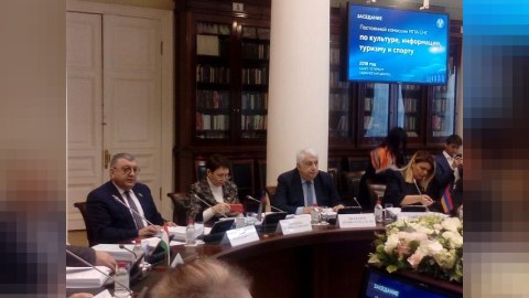 Azərbaycanlı deputatlar MDB-nin Sankt-Peterburq iclasında SƏS VERMƏDİLƏR  