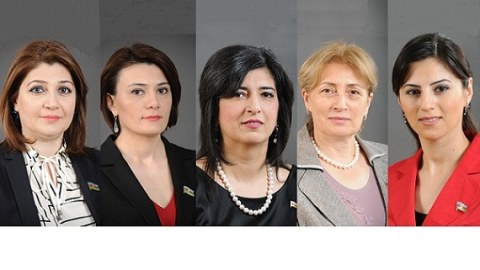 Deputatlar 8 Mart təbrikini kimdən gözləyirdilər…