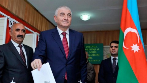 Daha 3 nəfərin prezidentliyə namizədliyi rəsmiləşdi