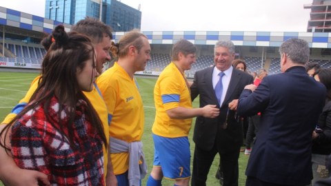 Azad Rəhimov: “Parlamentimiz bir daha sübut etdi ki, idman ölkəsiyik”