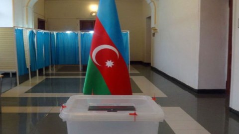 Prezidentliyə namizədlər təşviqata başladılar