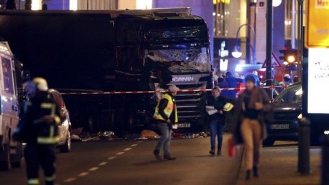 Azərbaycanlı Berlində atəş açdı: yaralılar var