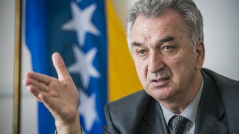 Baş nazirin müavinindən Qarabağ münaqişəsinin həlli üçün TƏKLİF: “Bu, universal sistemdir”