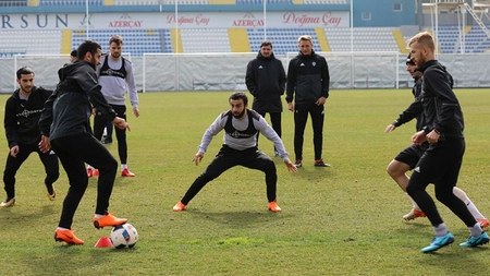 Dünyanın ən güclü futbol klublarının reytinq siyahısı açıqlandı