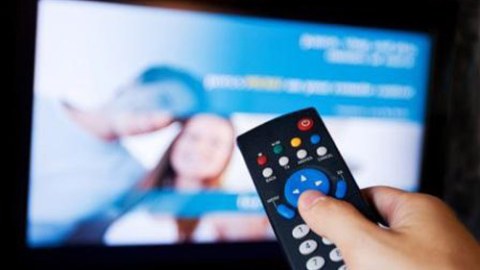 Azərbaycan televiziyalarında “18+”la bağlı DƏYİŞİKLİK olacaq