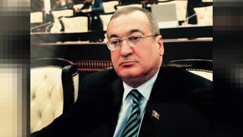 “Sosial şəbəkələrdə təhqir edənlər qanun qarşısında cavab verəcəklər” - Eldar Quliyev