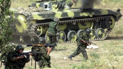 NATO Rusiya sərhədinə qoşun topladı - TƏHLÜKƏ