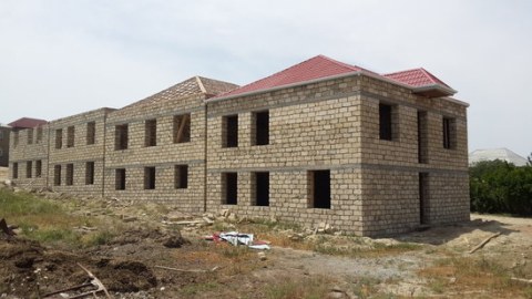 İlin sonlarınadək sənədsiz evlərin problemi həll edilə bilər - Hökumət məsələni ARAŞDIRIR