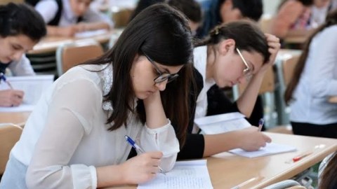 Qəbul imtahanlarının qiymətlərinə necə baxırsınız? - SORĞU   