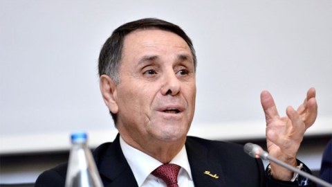 Novruz Məmmədov Milli Məclisə gəldi