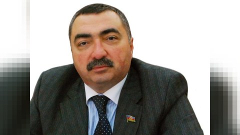 “500 kiloqram pomidor yığanın hesabatla məşğul olmağa vaxtı yoxdur” – Deputatdan TƏNQİD
