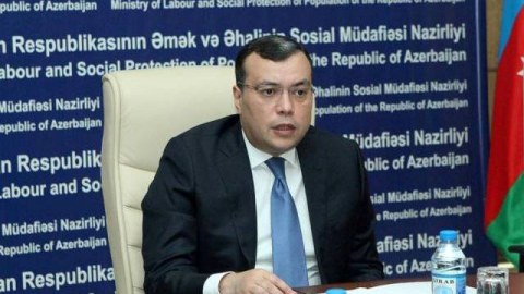 Yeni nazir süründürməçiliyə son qoymağı TƏLƏB ETDİ