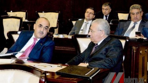 Bir şəklin tarixçəsi: Yenə o bağ olaydı… - Eks nazir: “Xeyir işlərdə həmişə deyirəm ki, sağlıq demək məndən, oynamaq səndən” - MARAQLI