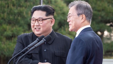 "Tramp Nobel sülh mükafatına layiqdir" - Koreya prezidenti 