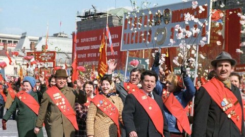 “1 May bayramı” dünyada necə qeyd olunur? - MARAQLI 