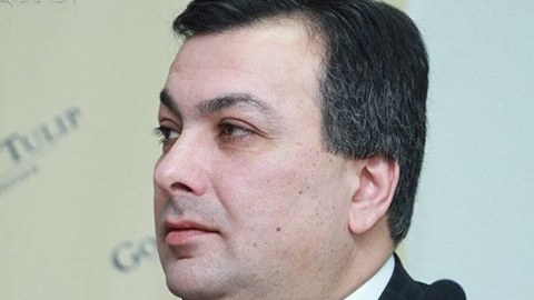 Mədəniyyət naziri istefa verdi