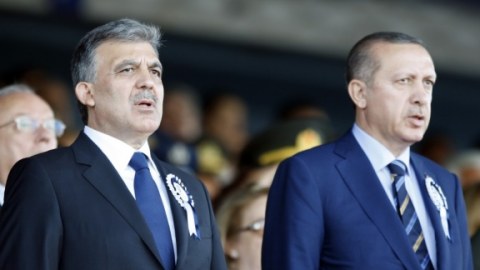 G&uuml;l Ərdoğanla birlikdə nikah şahidi olmaq istəmədi